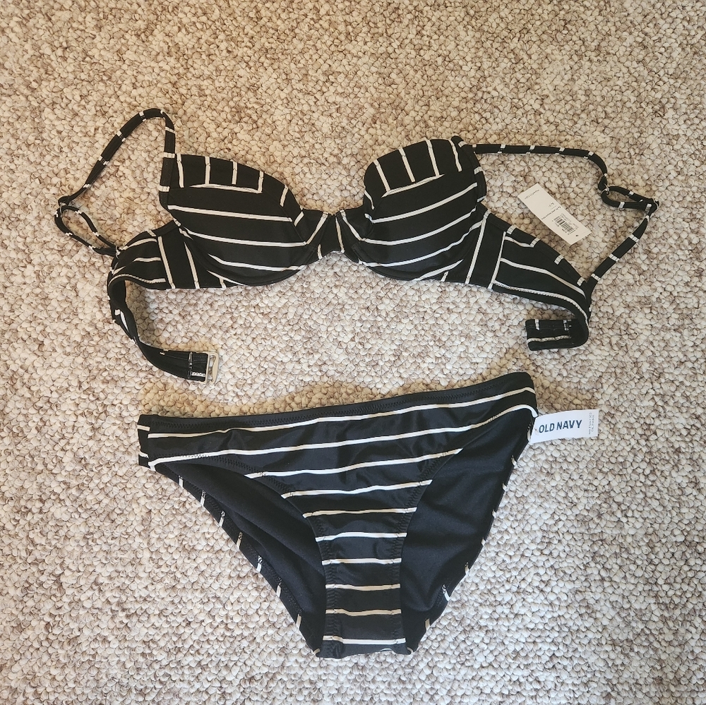 Old Navy Black and White Striped Bikini Set
